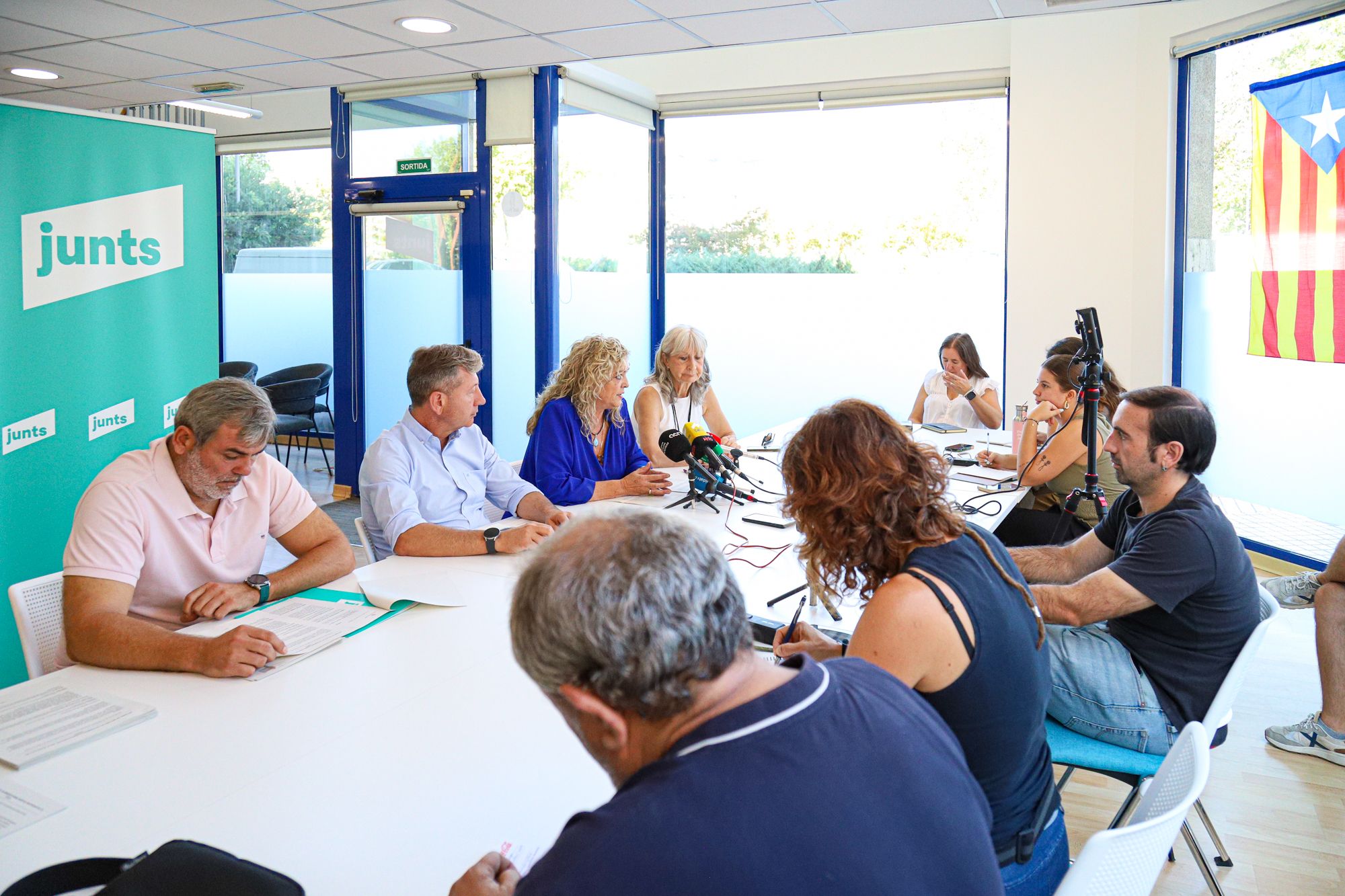 Rueda de prensa de Junts sobre la Ordenanza de Civismo (JuntsXCat Paeria).