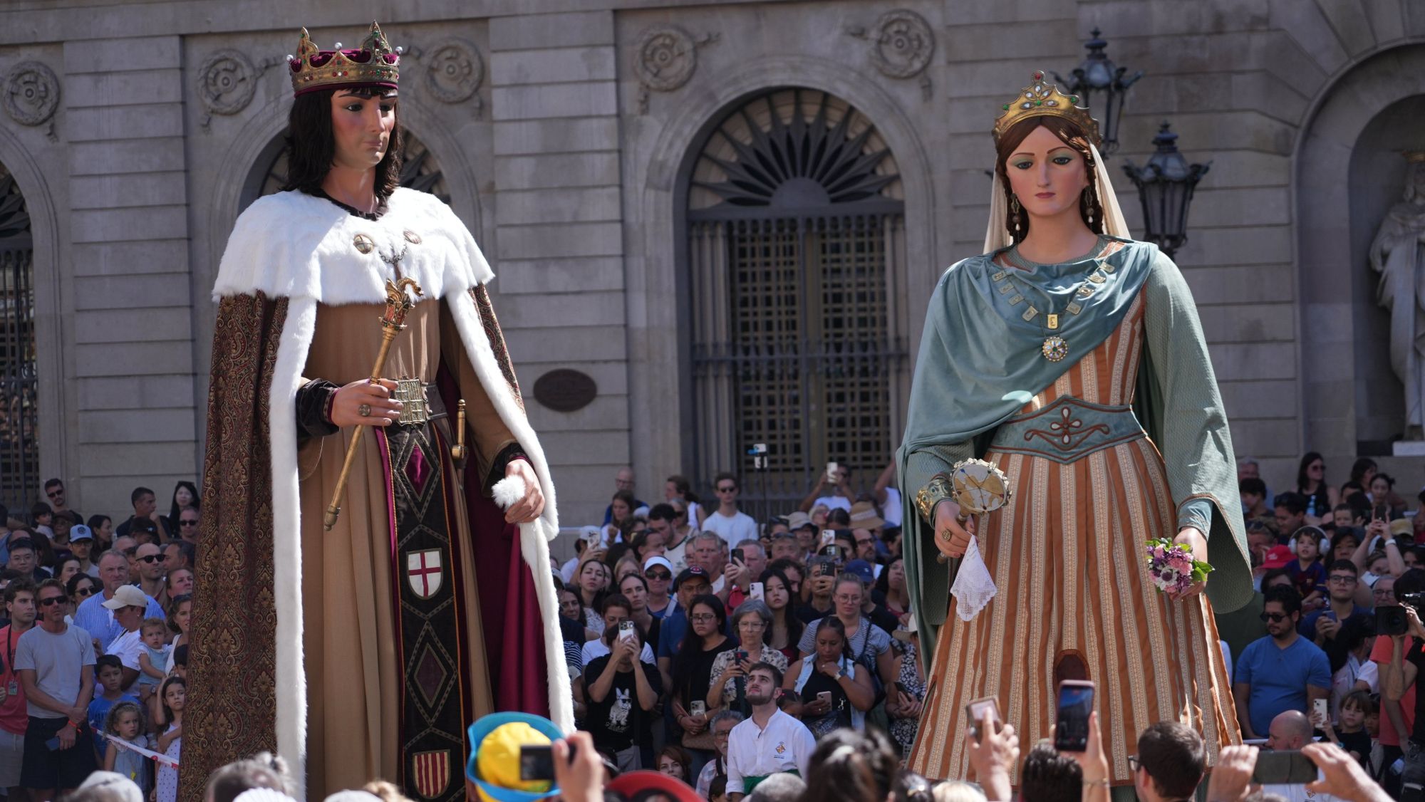 Un moment del ball dels Gegants de la Ciutat a la Mercè de 2026