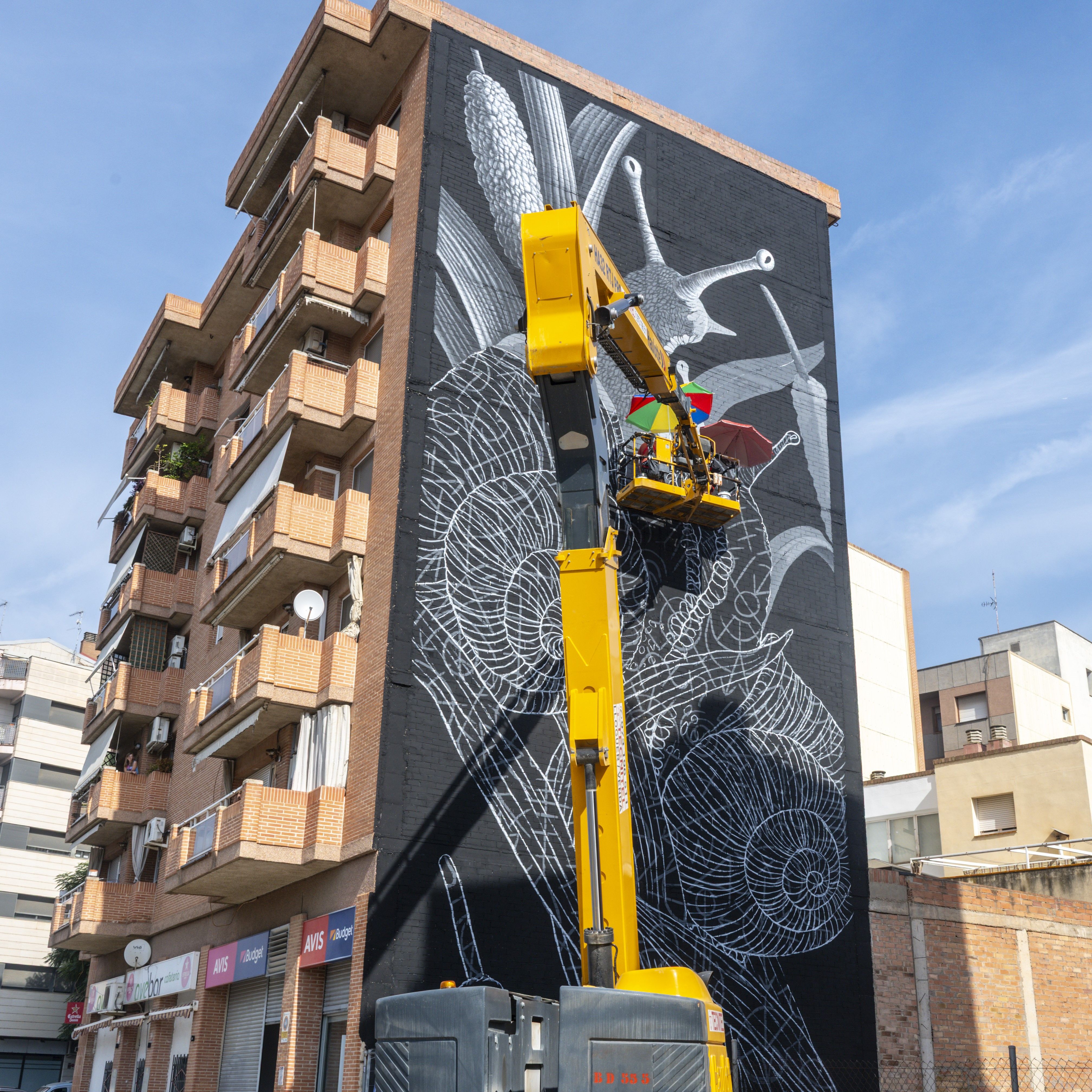 Mural de Guillem Font al carrer Roger de Llúria. ©Rafa Ariño.