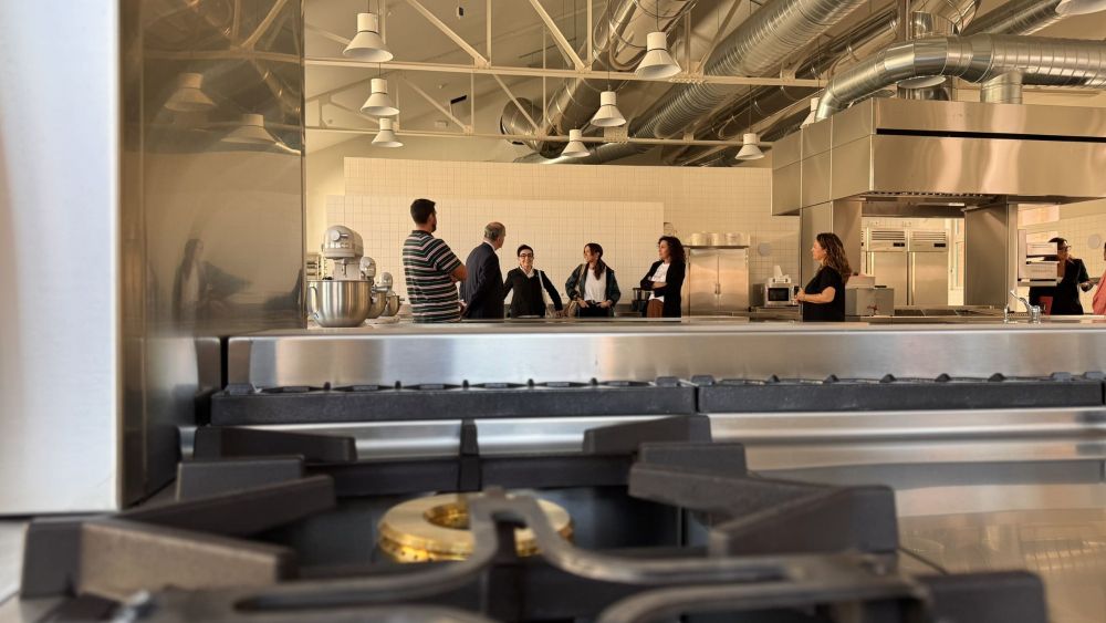 Una de les cuines de la nova Escola de Restauració de Sabadell