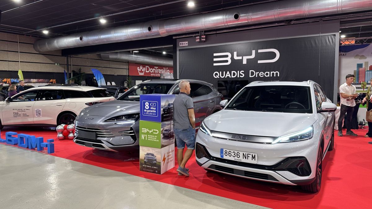 Cotxes de BYD a l'exproreus