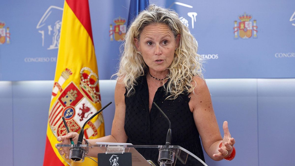 Montse Mínguez en roda de premsa al Congrés dels Diputats RTVE