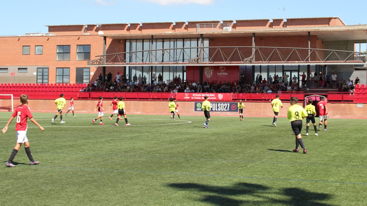 El CF Pobla de Mafumet supera les 300 llicències i consolida 19 equips en totes les categories 1