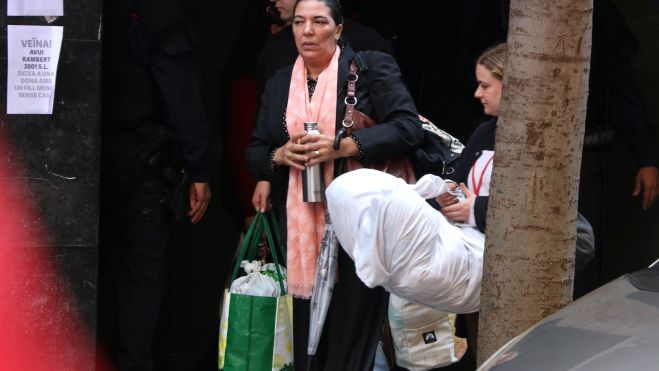 La Ghariba Nahri, just després de ser desnonada de casa seva