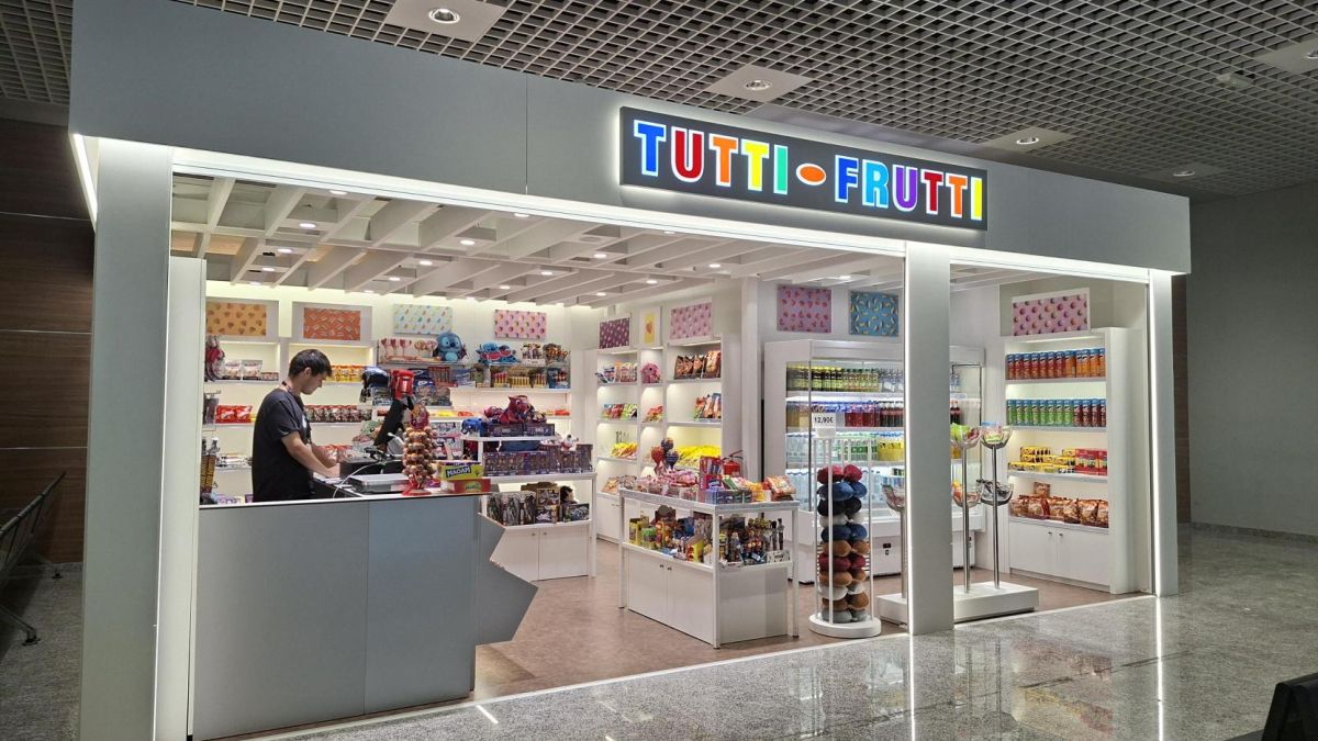 Tutti Frutti arriba a l'aeroport de Reus