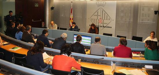 Barcelona estudia una plaça U d’octubre