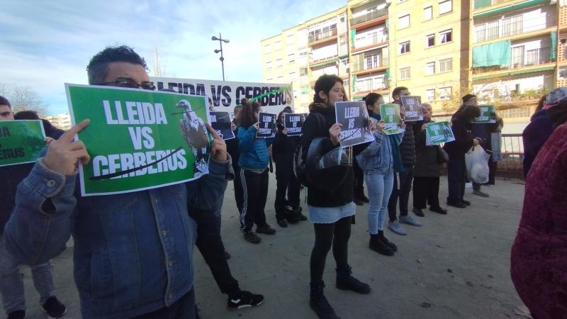 La PAH de Lleida assenyala Cerberus per dos desnonaments més a la ciutat