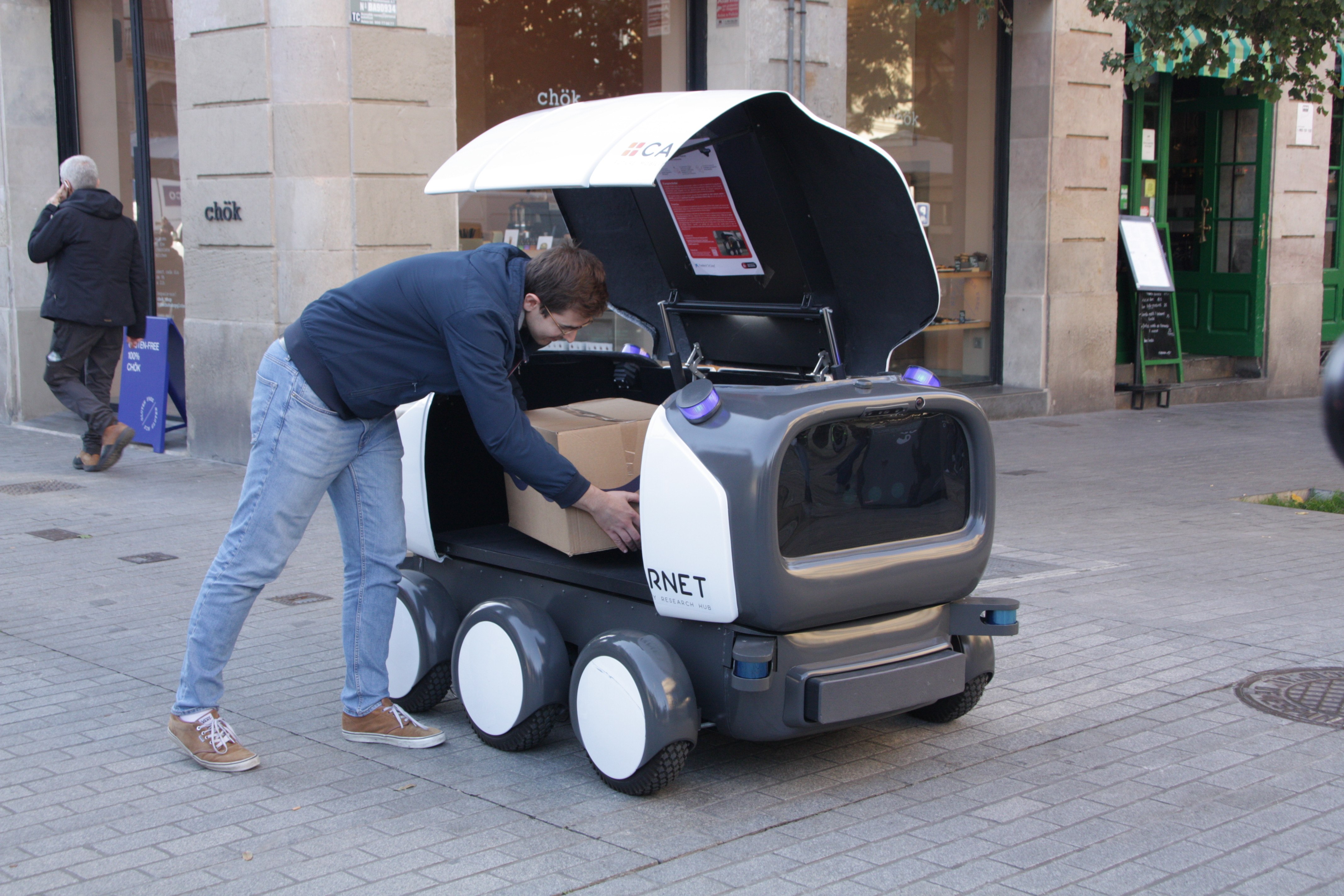 Robot botnet Barcelona