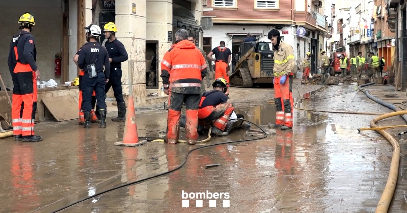 Els Bombers envien un setè contingent d’ajuda al País Valencià amb una trentena d’efectius
