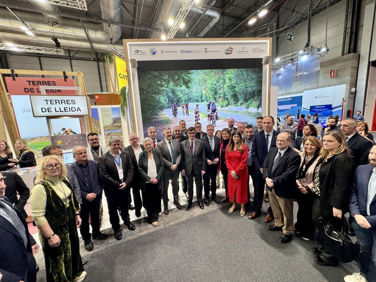 Foto de familia de los representantes de Lleida en FITUR