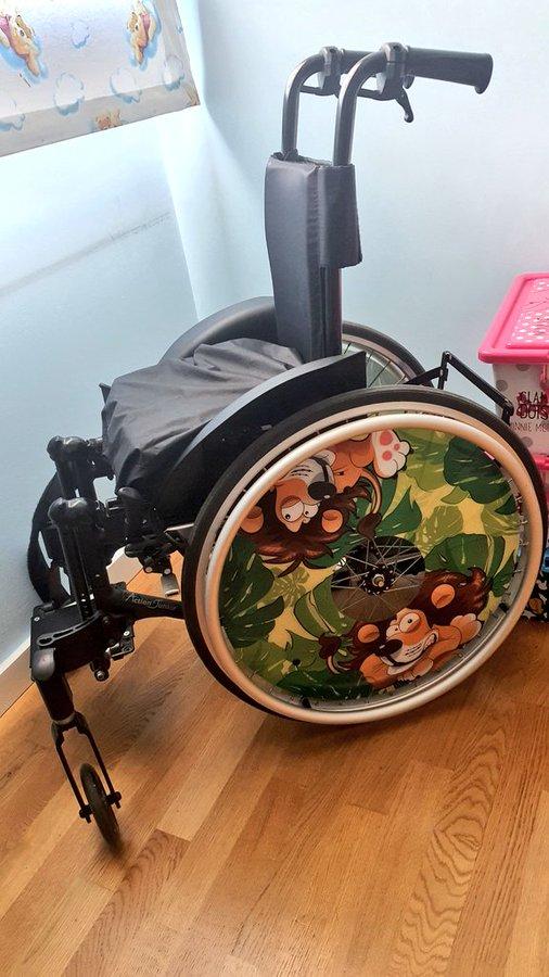 Silla ruedas infantil  