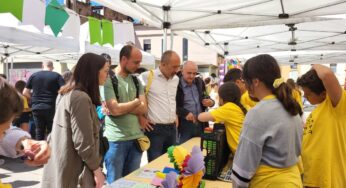 Les cooperatives escolars de Manresa clouen un nou curs amb la venda dels seus productes