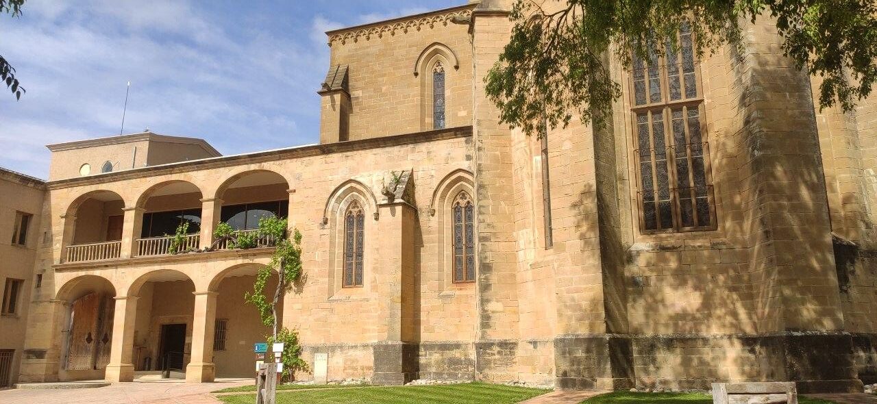 monestir Avellanes