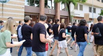 Polèmica a Terrassa pel “gir radical” de la nova direcció del Col·legi Mare de Déu del Carme