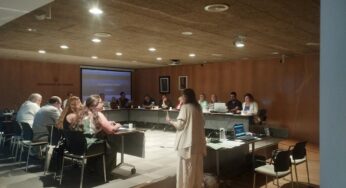 Govern Obert informa les entitats veïnals i sectorials de Calafell sobre les activitats de participació en marxa
